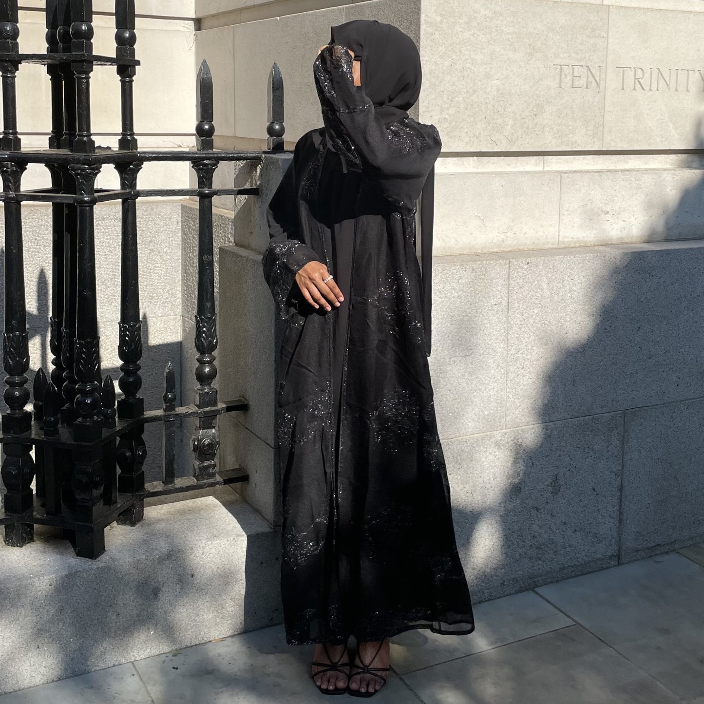 Linen Floral Abaya